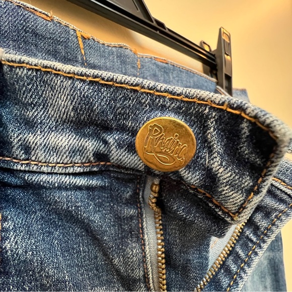 Vintage RNA Inc. Classic Straight Leg Jeans - Picture 4 of 9